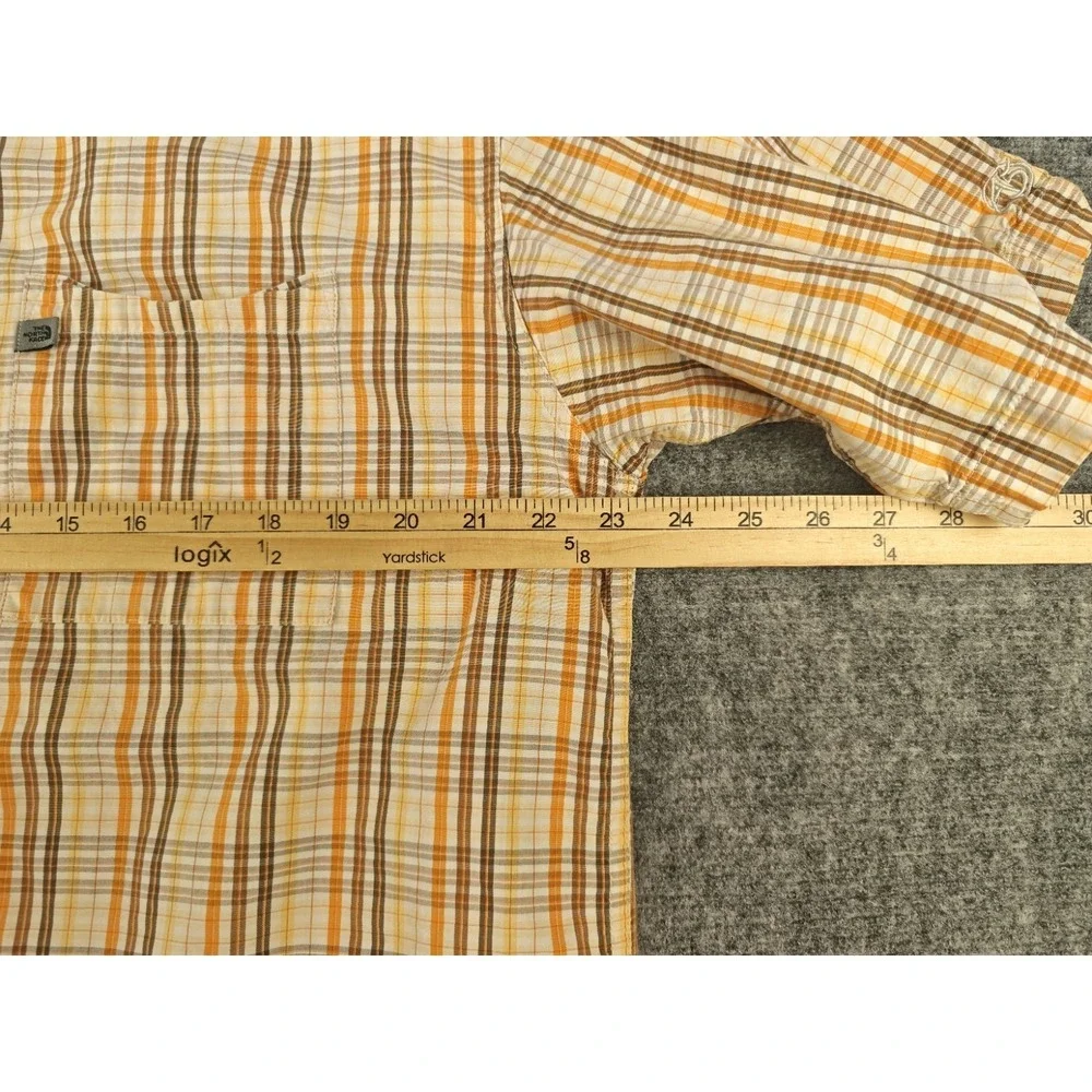 The North Face Shirt Large Short‎ Sleeve Button Up Multicolor Plaid Outdoors